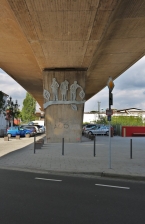 Skulpturen für die Stadt Peine am Platz unter der Südbrücke