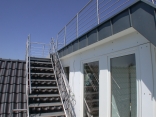 Treppe und Tragekonstruktion aus Edelstahl