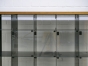 Sideboard aus Stahl mit Glastüren