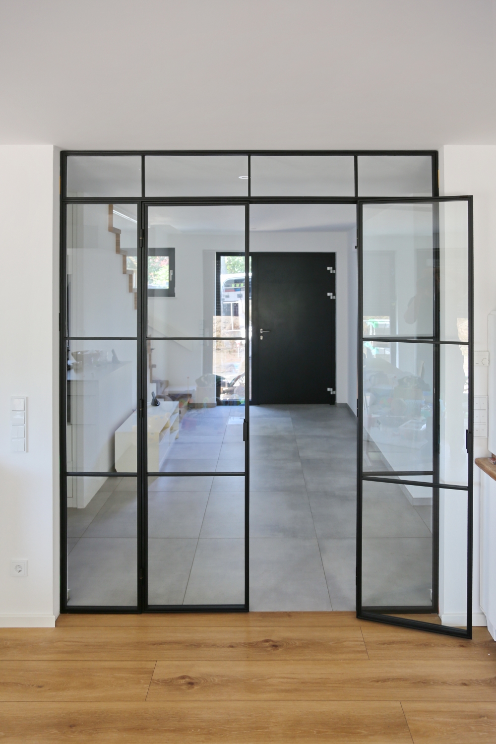 Tür im Bauhaus Stil