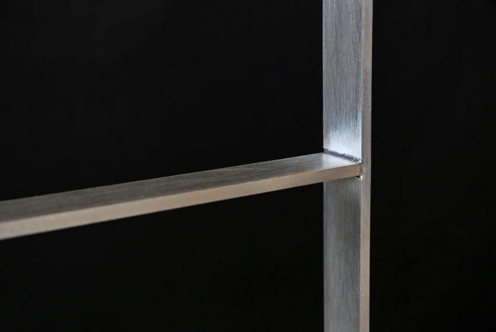 Stilvoller französischer Balkon aus Edelstahl