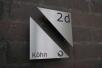 Klingelschild aus lasergraviertem Edelstahl