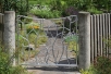 aufwändig geschmiedete Gartenpforte - handgeschmiedetes Tor