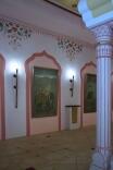 Gemäldegalerie des Maharadja in seiner Prunkhalle