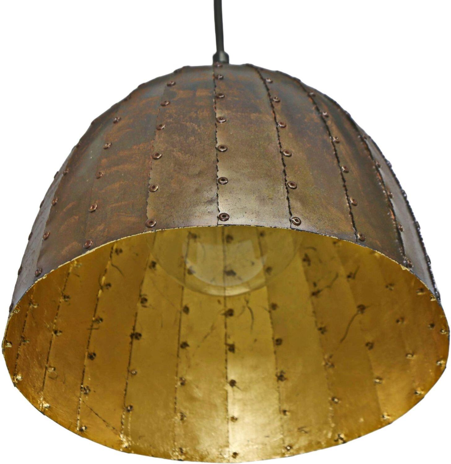 Goldkern, abgependelte Leuchte, innen vergoldet