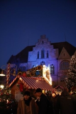 Beeindruckende Beleuchtungsplanung, Weihnachtsmarkt in Hildesheim 2007