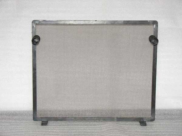 Funkenschutzgitter aus Stahl und Edelstahlgaze