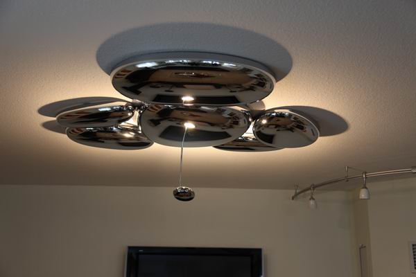 die ultimative Deckenleuchte Skydro von Artemide