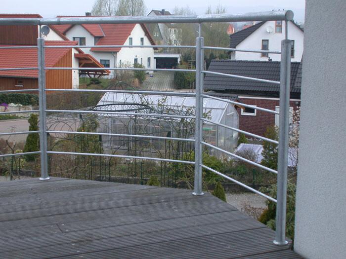Balkon Geländer aus feuerverzinktem Stahl