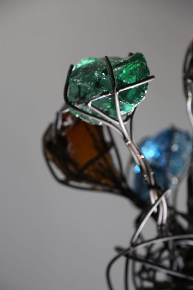 Gartenskulptur aus Draht und Glas
