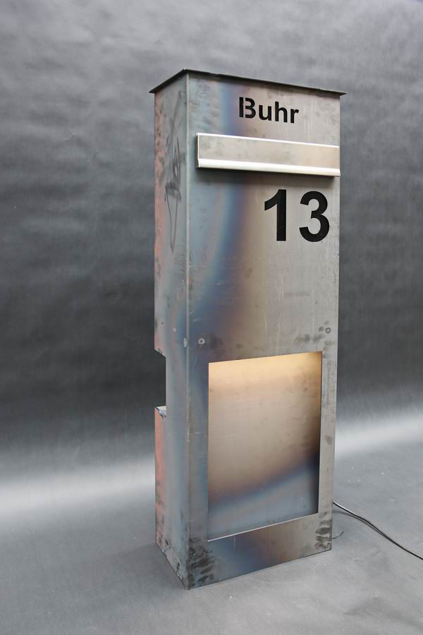 Der Auffallige Corten Stahl Briefkasten Mit Led Beleuchtung Kasten 