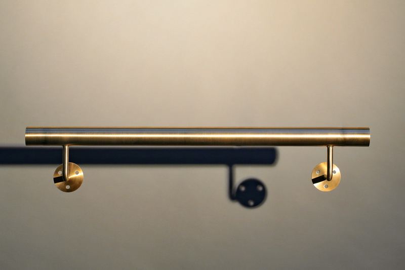 wunderschöner  Bronzehandlauf - Bronze Handlauf