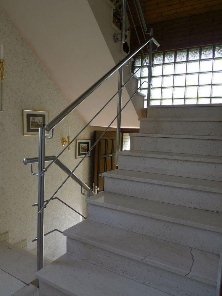 Treppengel&auml;nder aus Edelstahl mit 2 Relingst&auml;ben