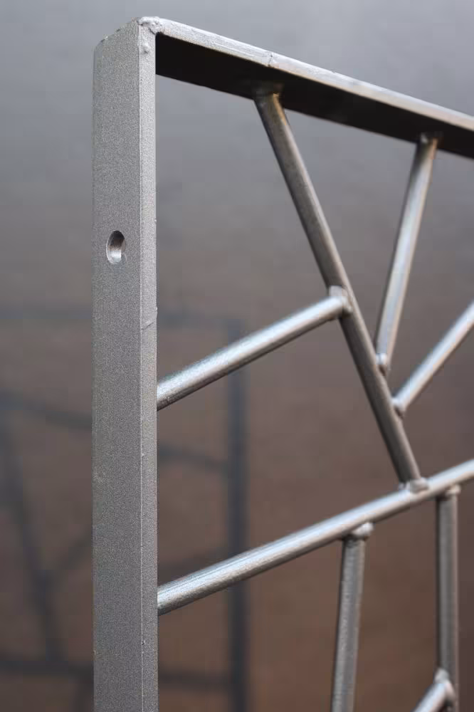 6 Fenstergitter mit Schmitzstruktur