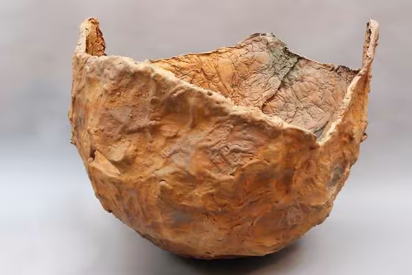 Pr&auml;chtiges Gef&auml;&szlig; aus flammgespritzter Bronze - riesig gro&szlig;
