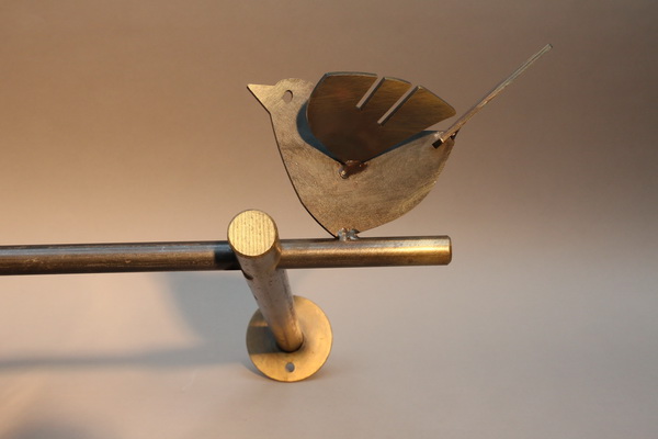 Garderobe Fly aus Zunderstahl