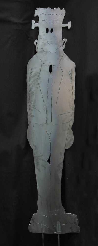 plasmagetrennte Gartenskulpturen mit Erdspie&szlig; aus 3 mm Stahlblech