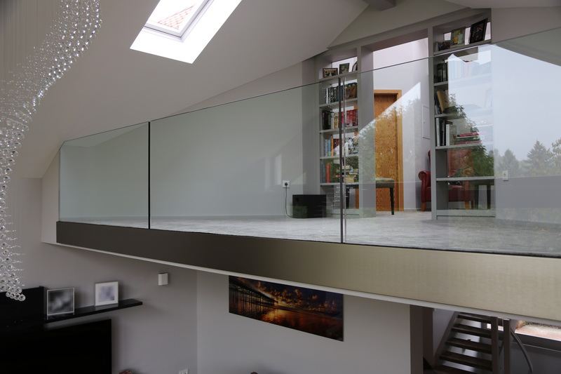 Glasgeländer System Crosinux