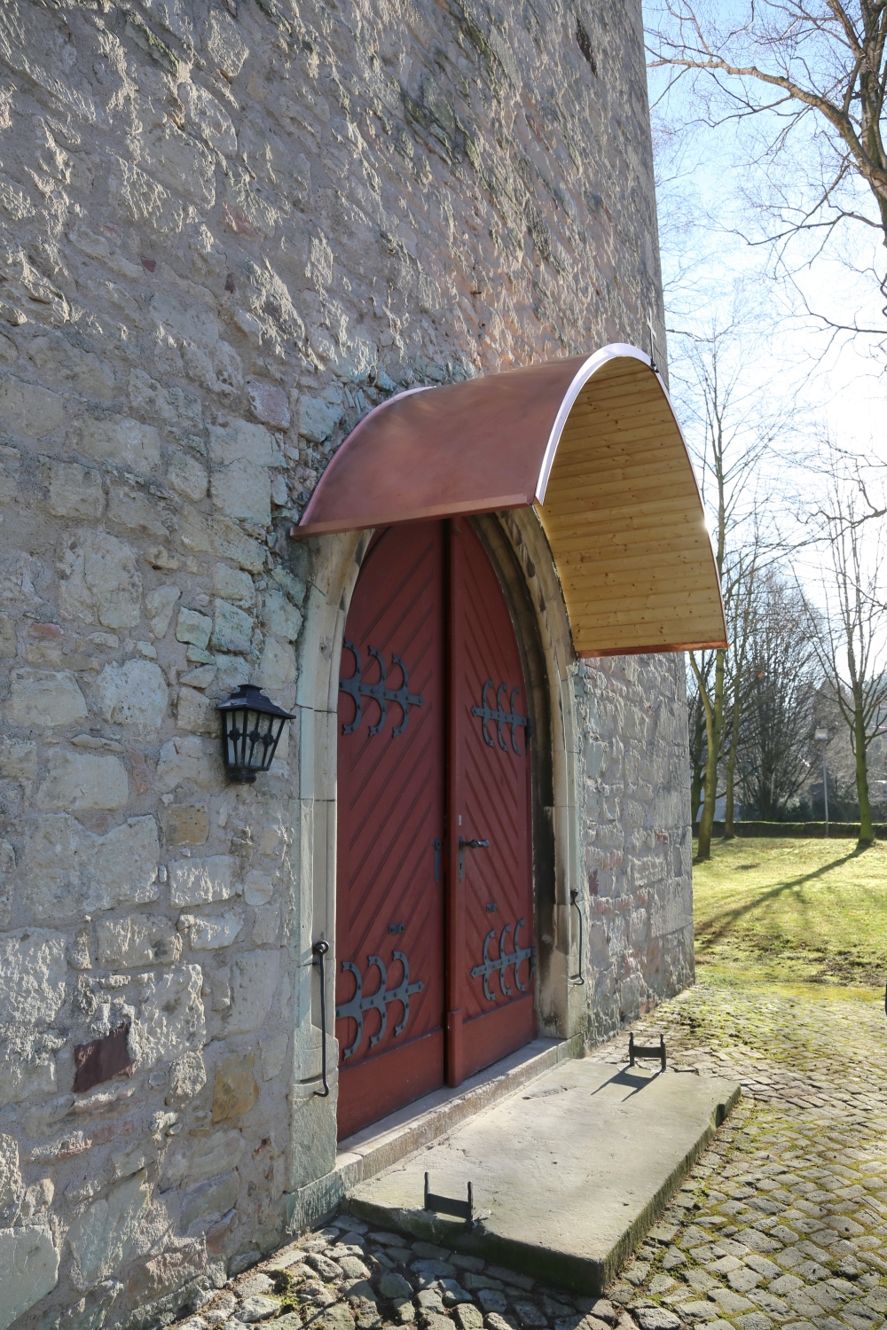 Kirchendach aus Kupfer mit einer Innenkonstruktion aus Edelstahl