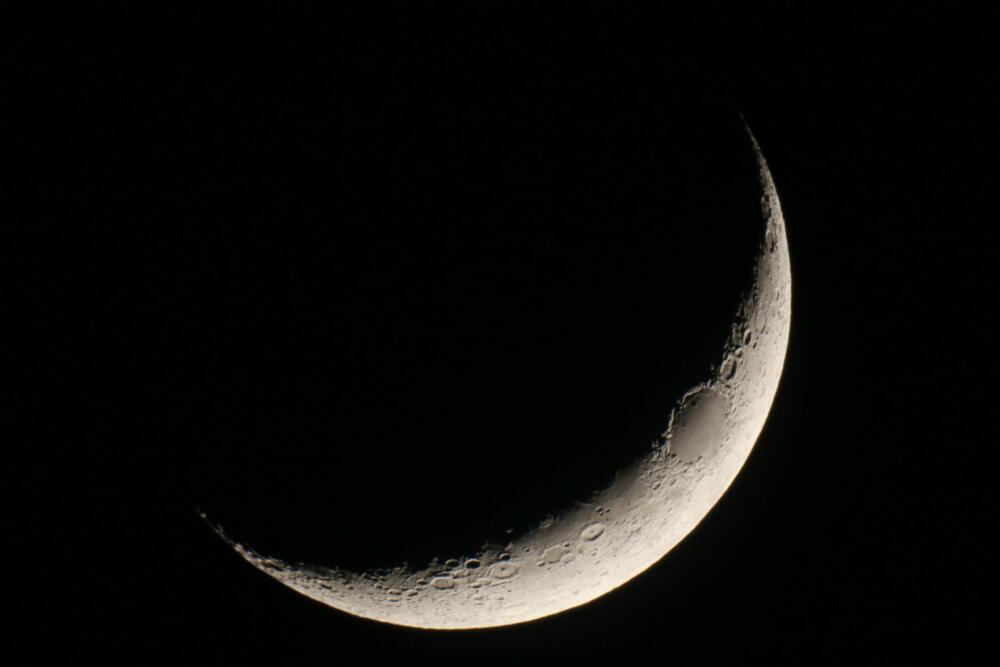 Junge Mondsichel am 13.2.13