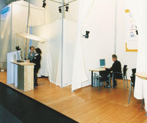 Messestand mirt riesigen Zelten für Ordat auf der CeBit 1999