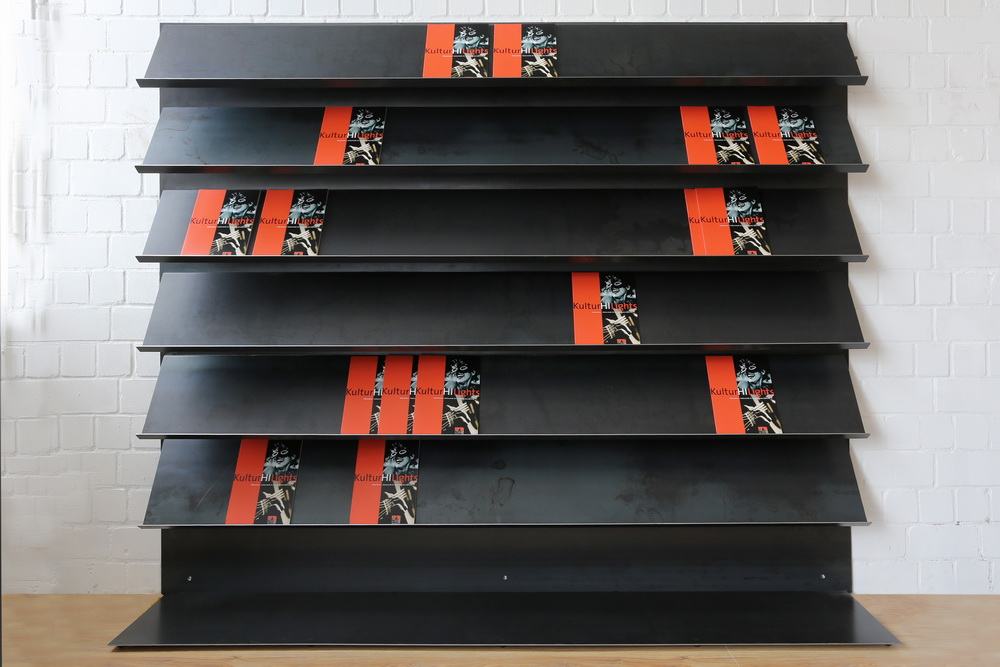 Prospektwand, Info Display... aus Stahlblech. Besonders Elegant