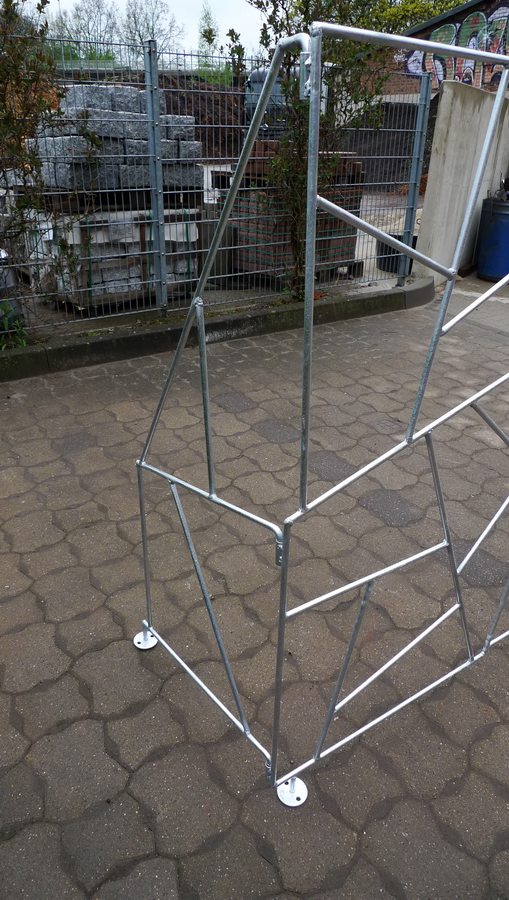 Rankelement mit Schmitzstruktur