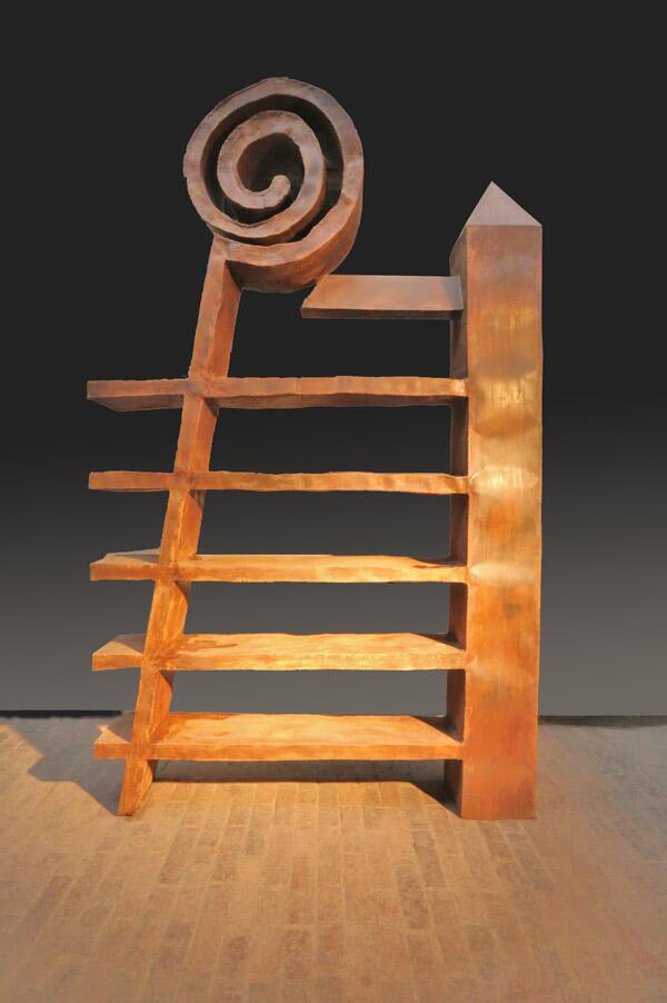 Metallsubjekt - Regalskulptur  aus rostigem Stahlblech