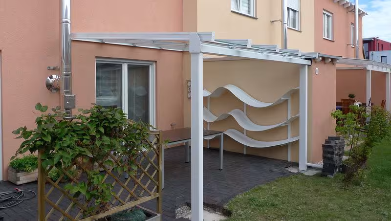 Ein sehr ungew&ouml;hnliches Holzlager f&uuml;r Kaminholz