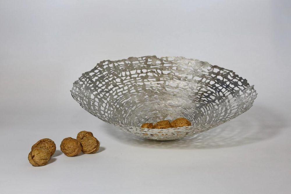 Schale aus Feinsilber