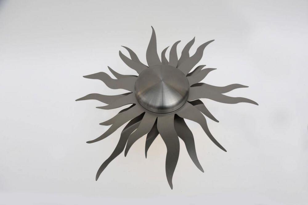 Sonne aus Edelstahl