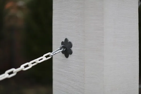 Restaurierung eines Tores und Erg&auml;nzung einer PKW Einfahrt