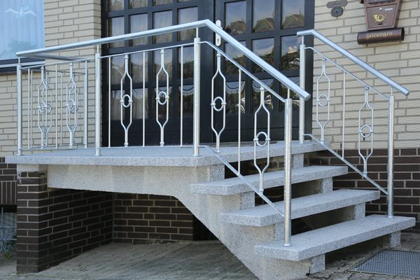 Treppengeländer und Podestgeländer