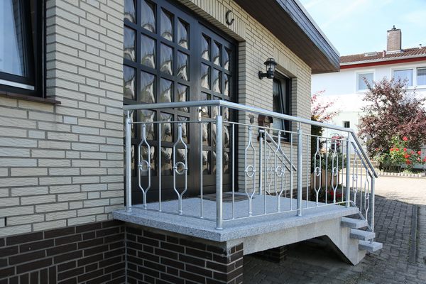 Treppengeländer und Podestgeländer