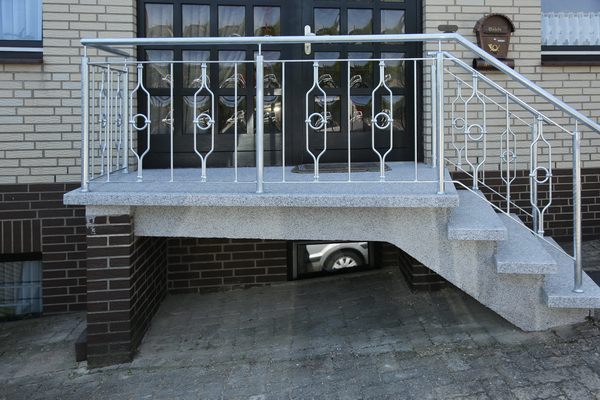 Treppengeländer und Podestgeländer