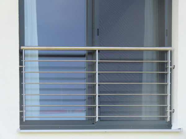 Franz. Balkon aus V2A Edelstahl