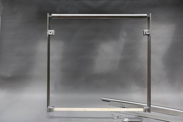 Französischer Balkon aus Edelstahl und Sicherheitsglas