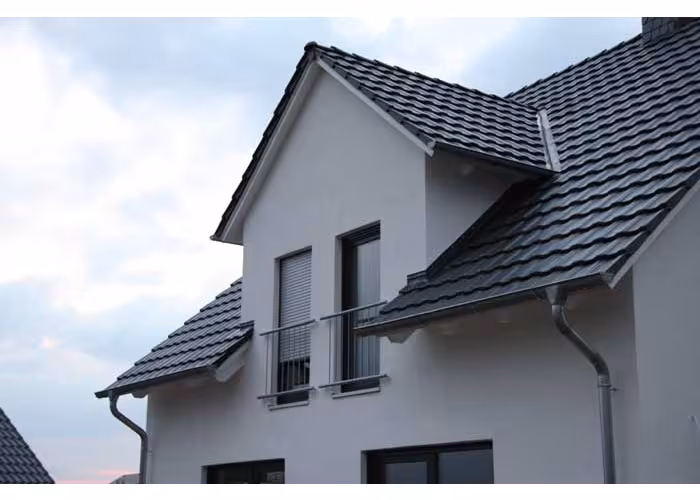 Astrein - franz&ouml;sischer Balkon aus feuerverzinktem Stahl