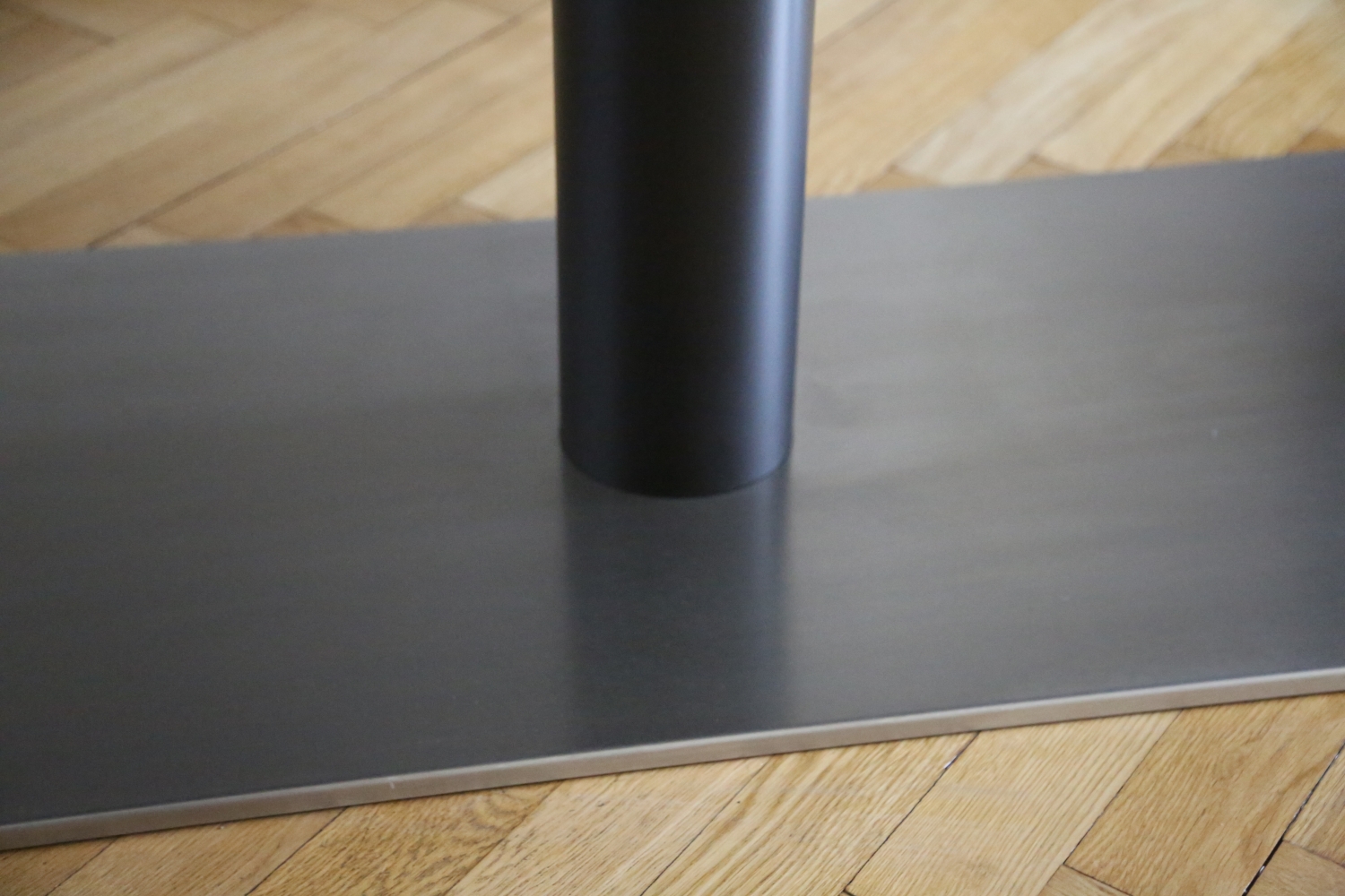 Tischgestell aus Stahl