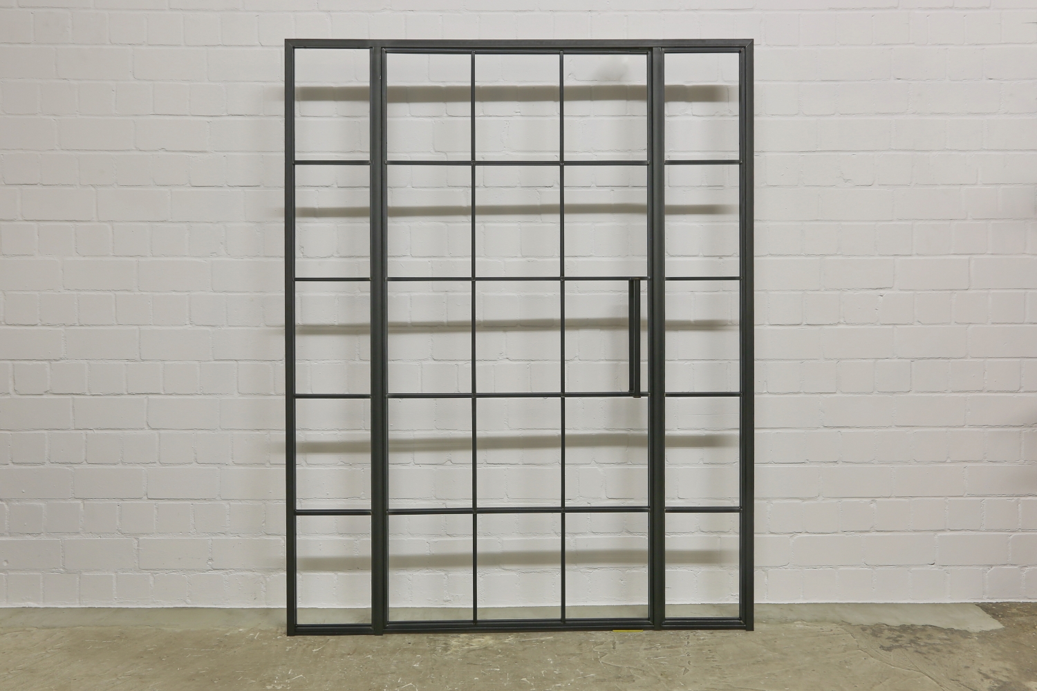 Doppeltür im Bauhaus Stil mit Schlagleisten