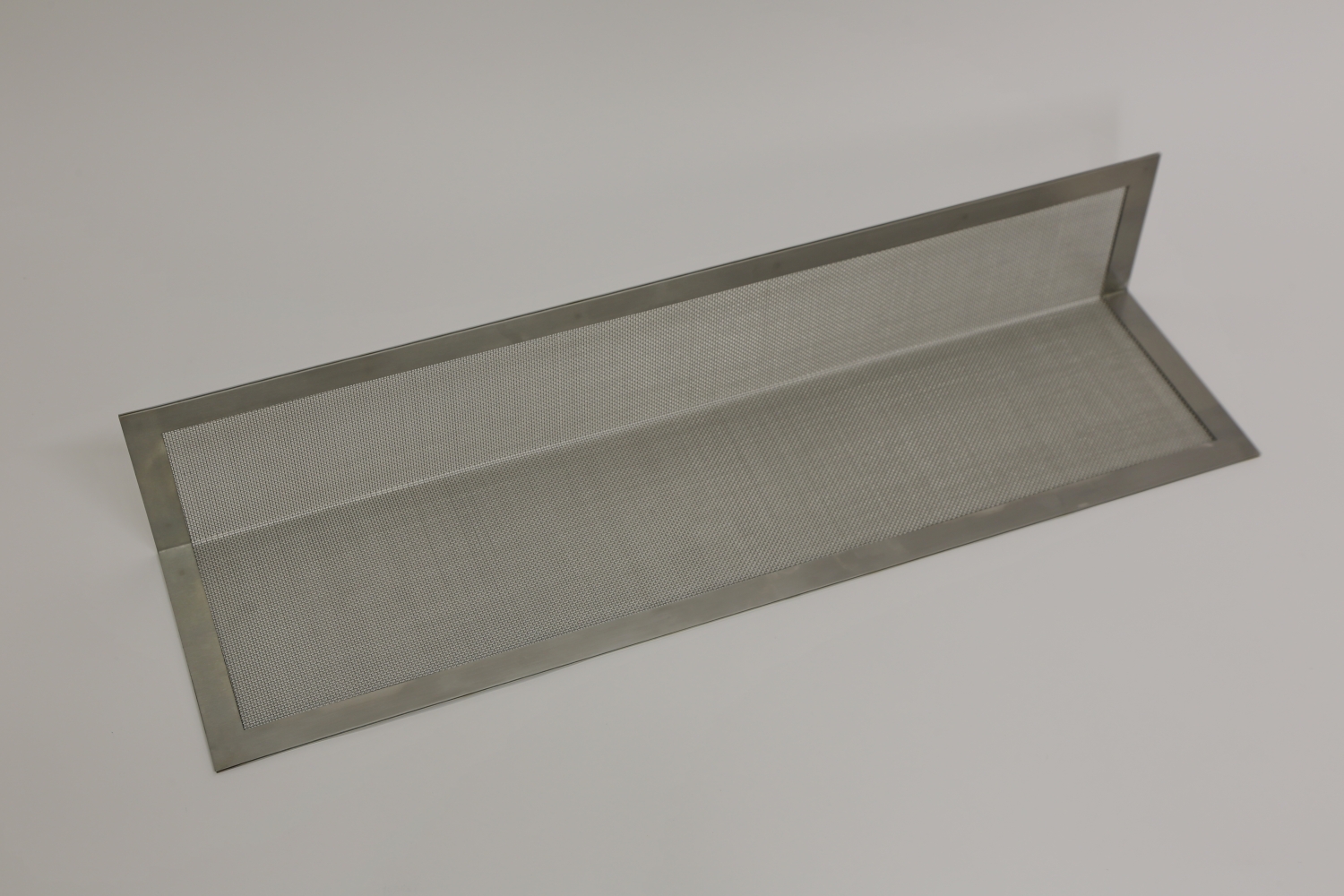 abgewicnkelte Kellerschacht Abdeckung