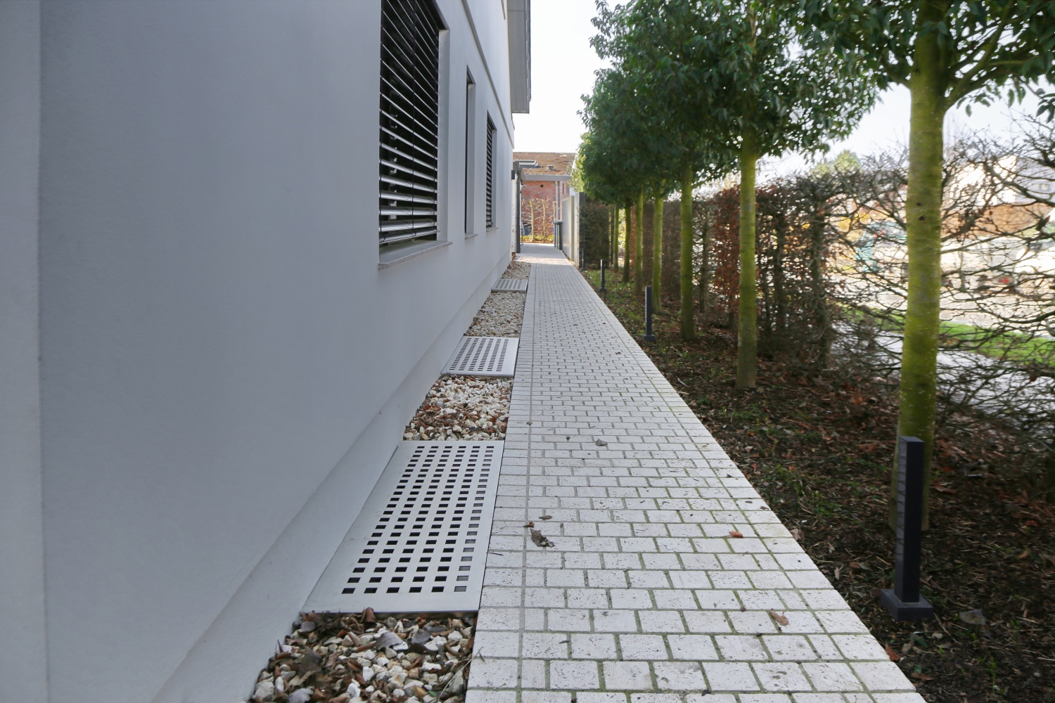 Lichtschachtabdeckung aus 4 mm Edelstahl