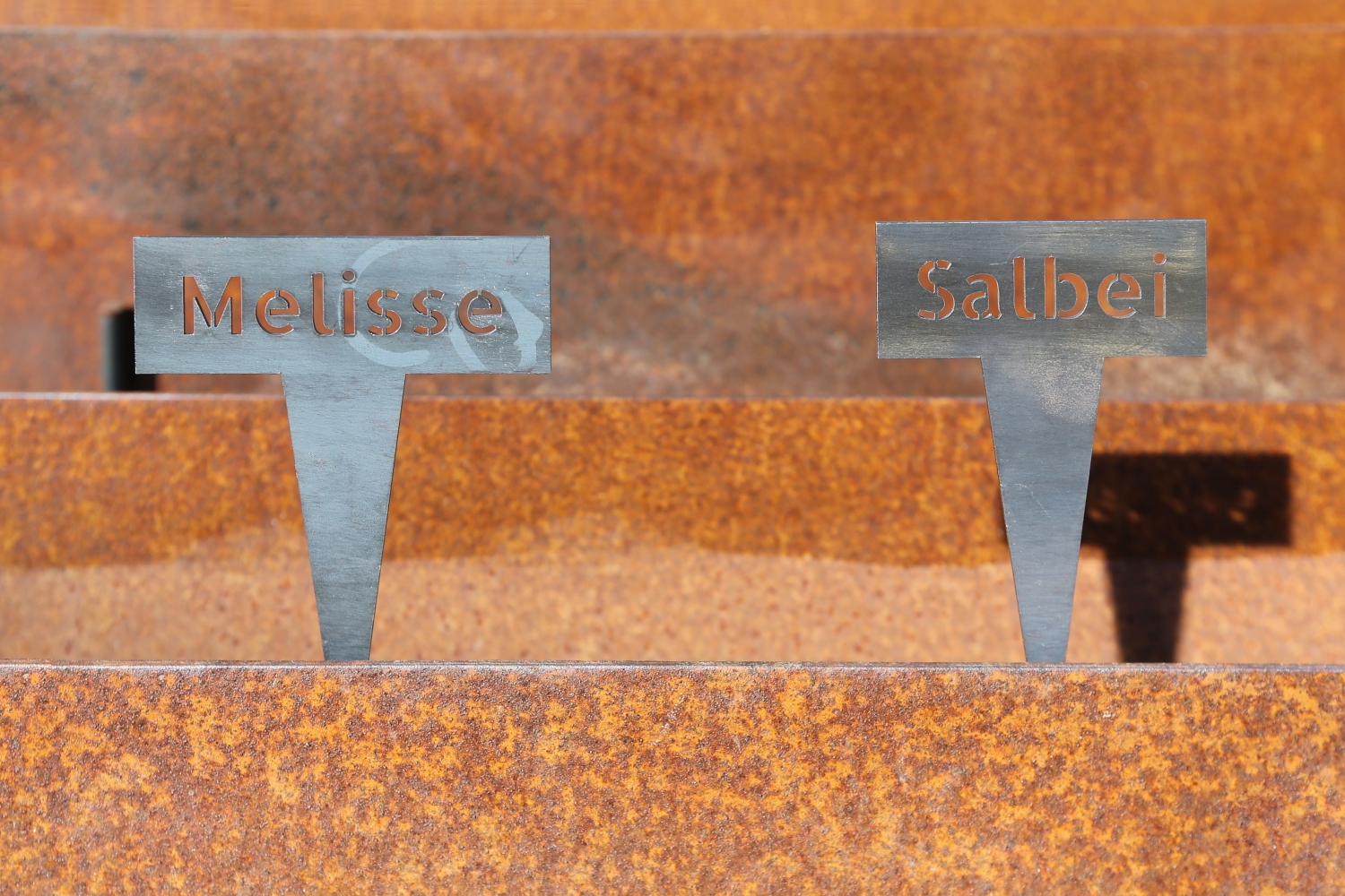 Kräuter Stecker aus rostendem Stahl