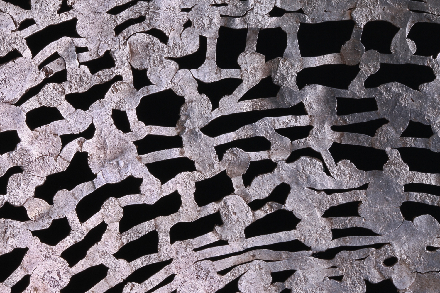 Schale aus Feinsilber