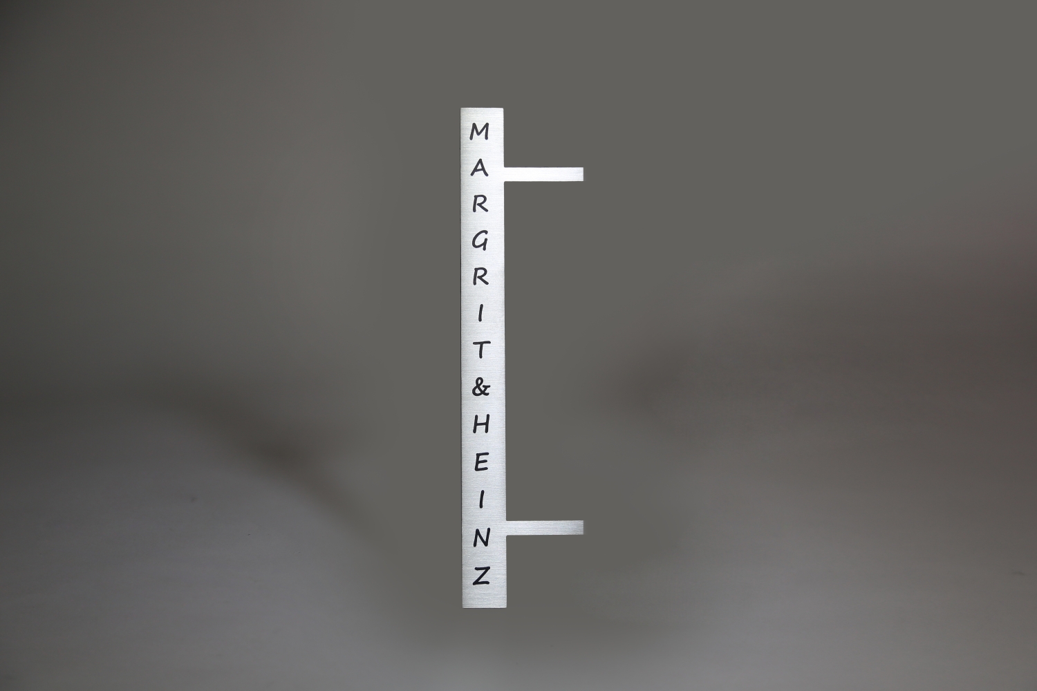 Edelstahl beschriftet