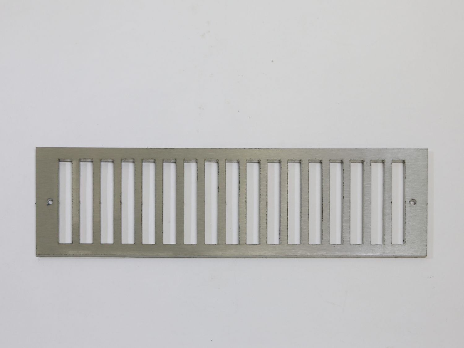 Lüftungsrost aus 3 mm Edelstahl