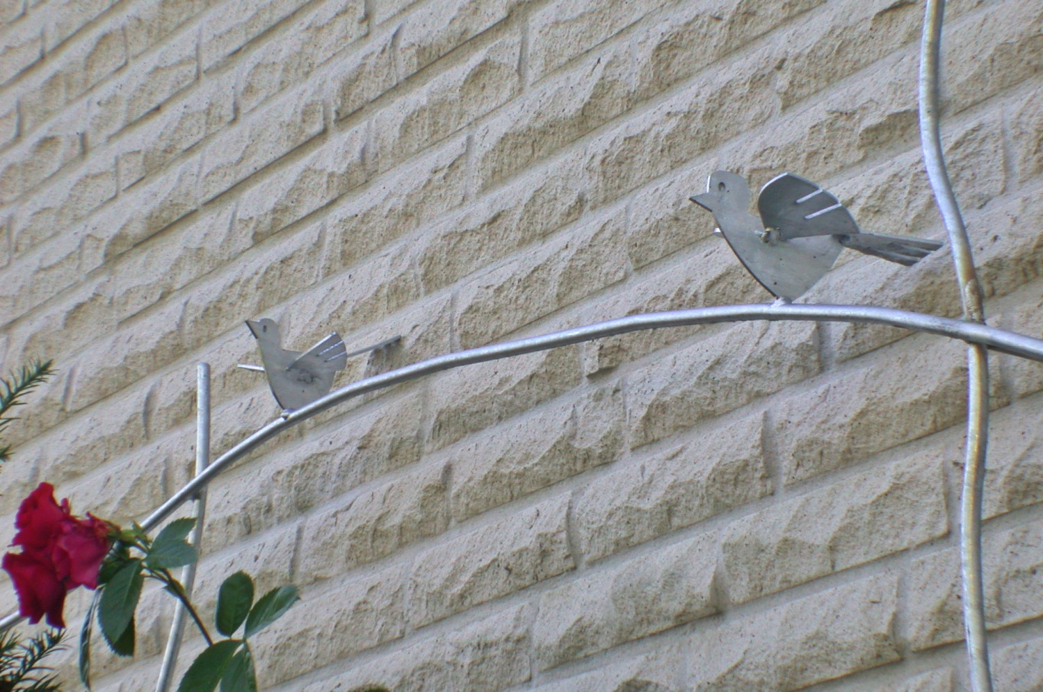 Rankgitter, gelaserte Vögel