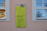 Infotafel aus Glas für das Haus an der Kirche in Hildesheim