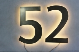 Hausnummer 52 aus Tombak mit LED´s hinterleuchtet
