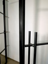 Loft Tür mit Glasleisten